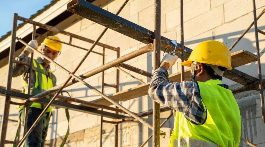 Professional gutter cleaning in Oceanside, NY